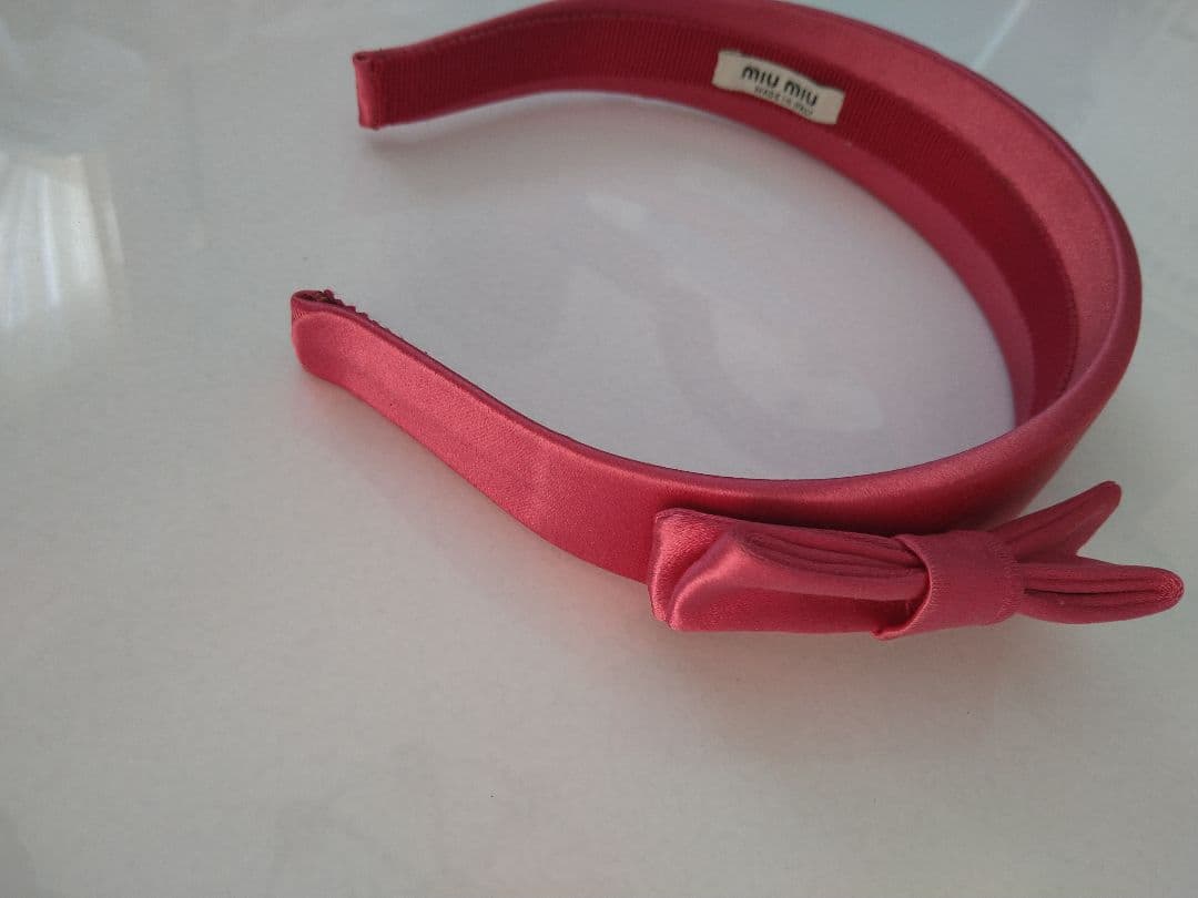 SALE！ミュウミュウ　リボン　カチューシャ MIU MIU - miumiu ミュウミュウ クリスタル ビジュー パール リボン