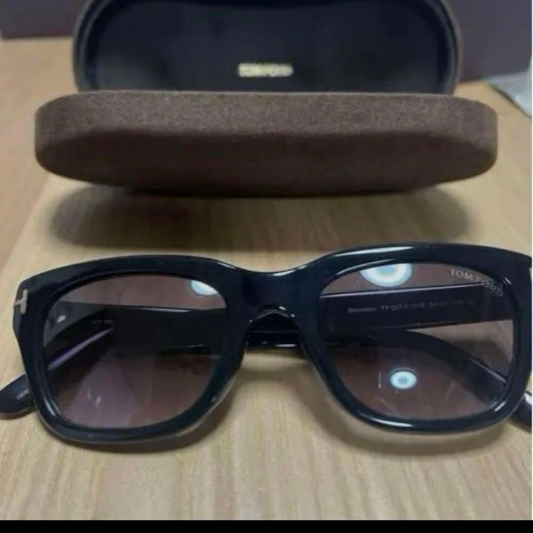 TOM FORD don TF237-F サングラス ケース付き トムフォード TOM FORD TOM FORD サングラス Snowdon TF237-F FT237-F