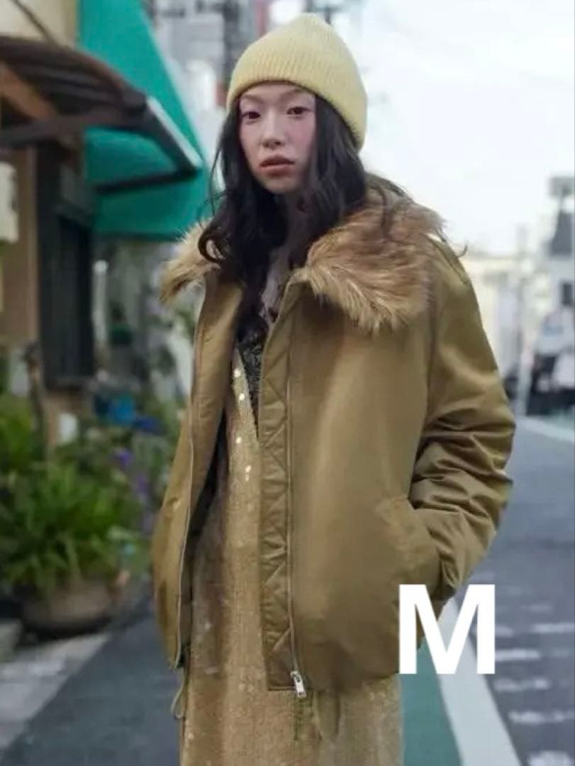 ZARA ザラ フェイクファー襟 ボンバージャケット 今期 人気 新品 M