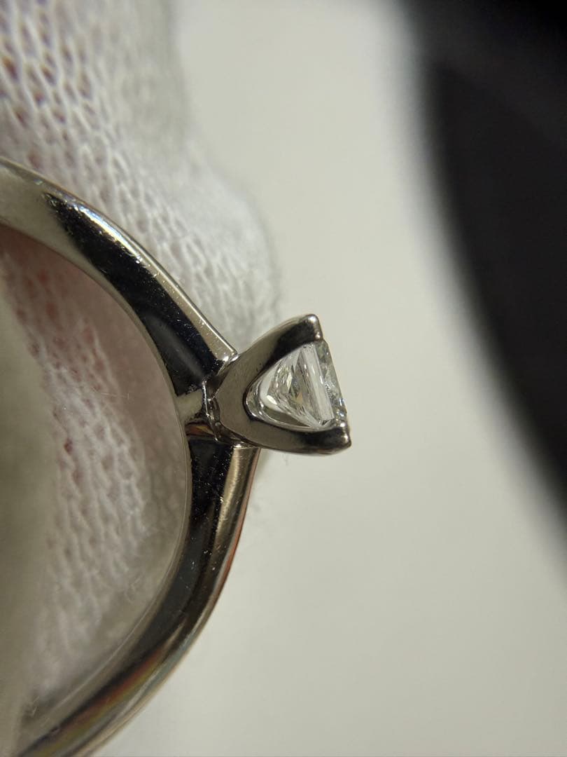 TIFFANY&Co. プリンセスカット 0.22ct PT950 US4