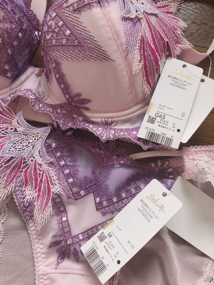 サルート】☆王家の紋章☆店舗限定発売 ブラジャーショーツ 希少G65 M