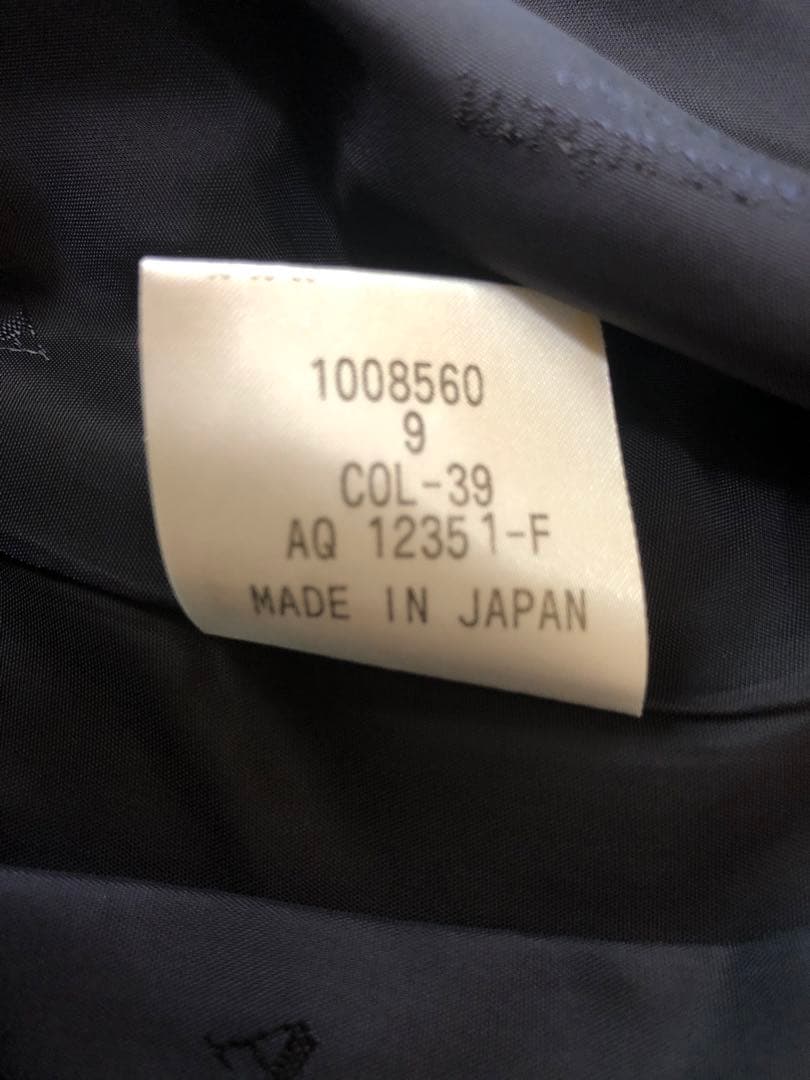 美品・値下げ】Aquascutum9号ネイビー ダブルブレスト・春〜秋用