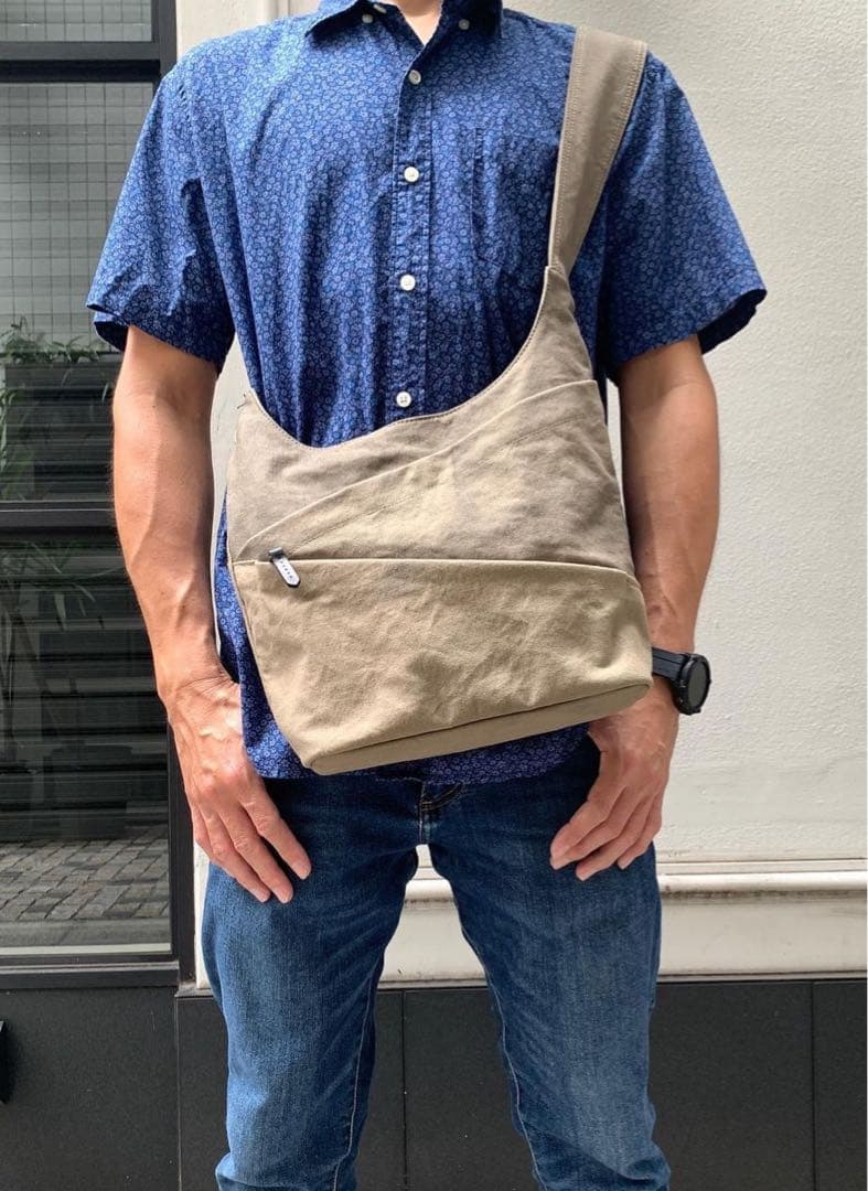 香久山鞄 赤さび染め帆布タケノコショルダー グレー - メルカリ