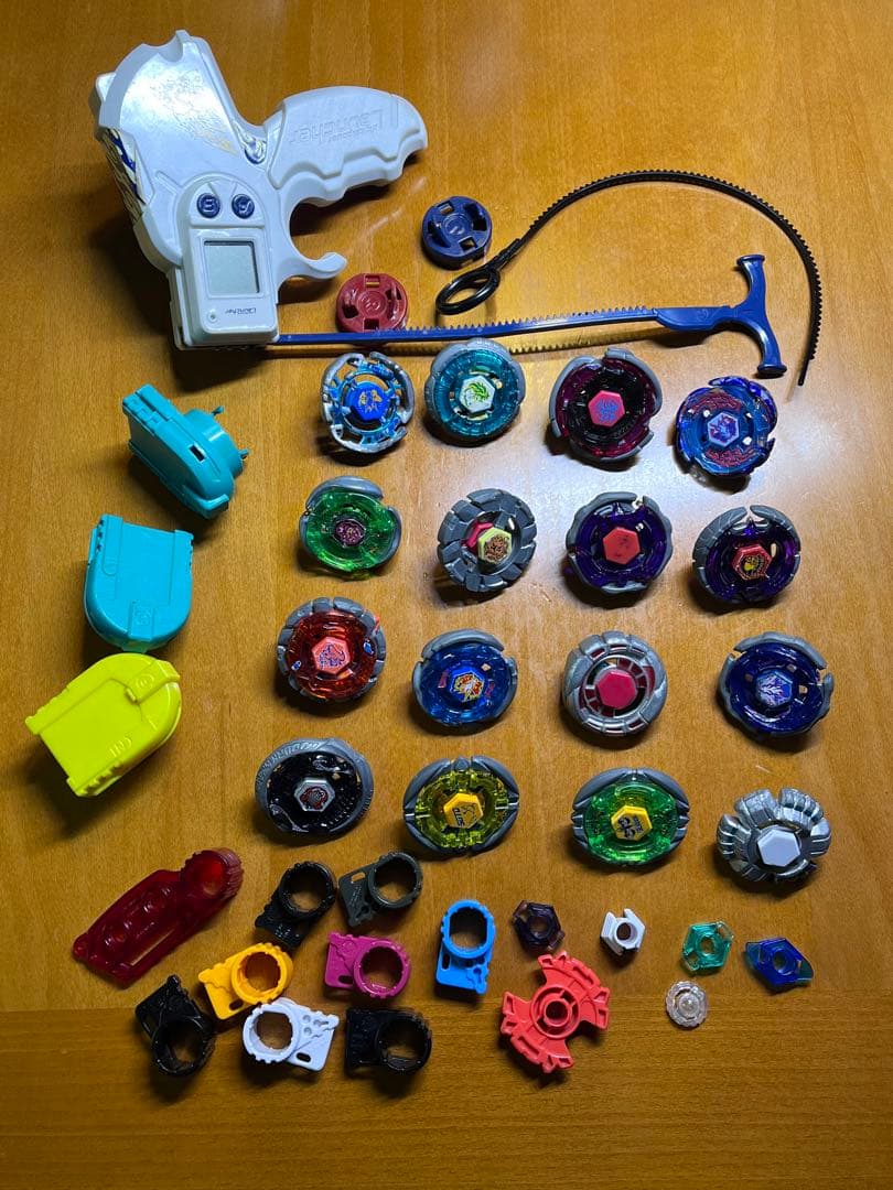 メタルファイト　ベイブレード　まとめ売り メタルファイトベイブレードまとめ売り‼️ - メルカリ