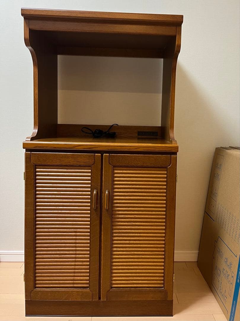 17日まで❗️キッチンラック・キッチンボード★電子レンジ台•炊飯器台・コンセント付 楽天市場】キッチンラック 食器棚 レンジ台 幅93cm コンセント付