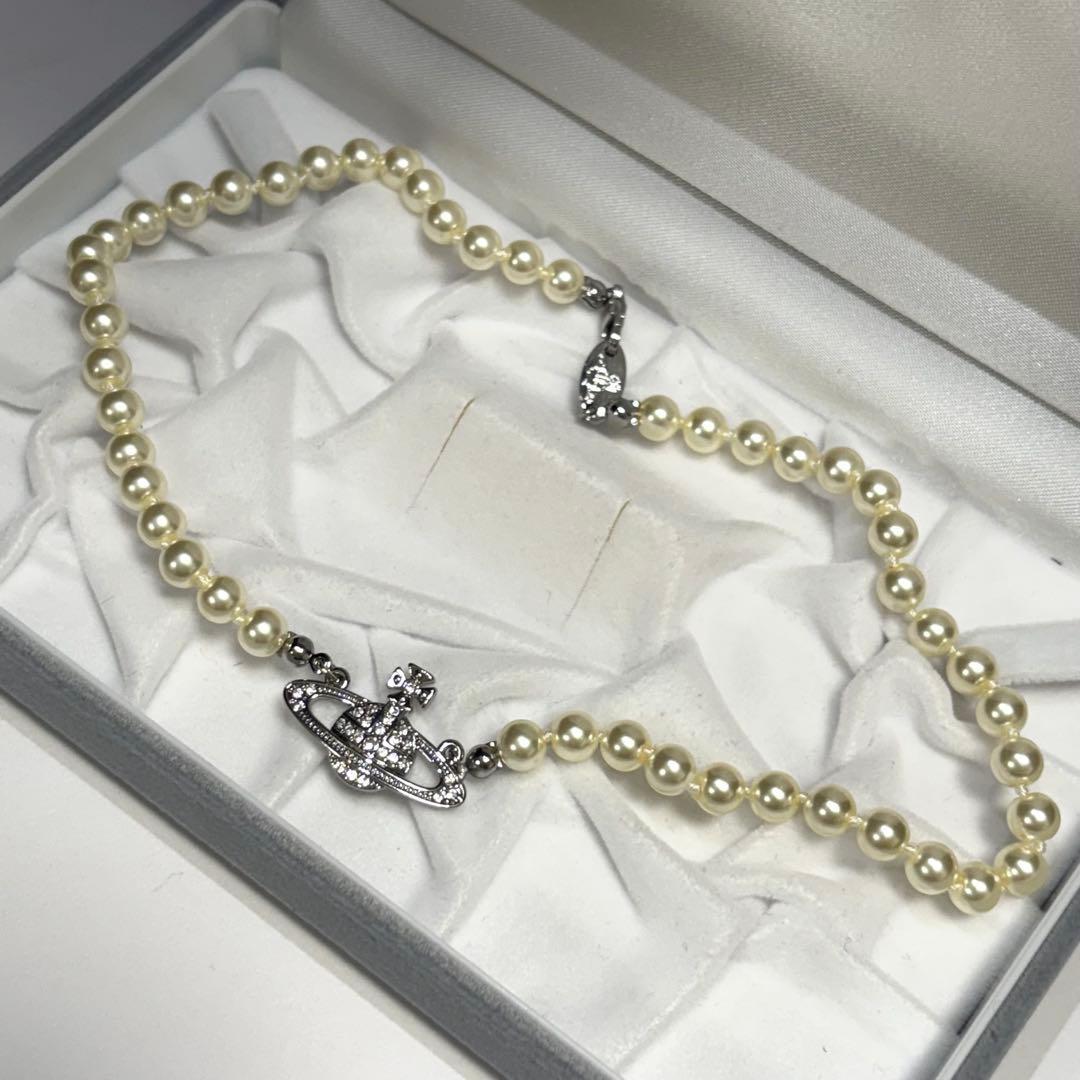 未使用級　正規品　ヴィヴィアンウエストウッド　パールネックレス　オーブ　長さ39 未使用級 正規品 ヴィヴィアンウエストウッド パールネックレス オーブ