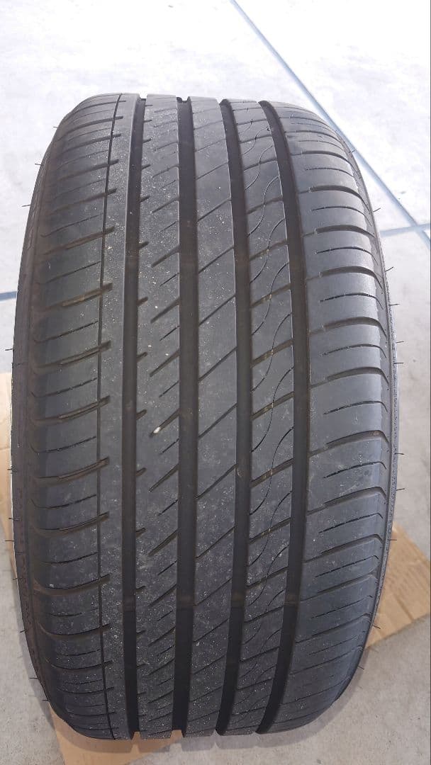 コズミックベネルディ20インチ 114.3mm5H 値下げ。送料込みは五万円。