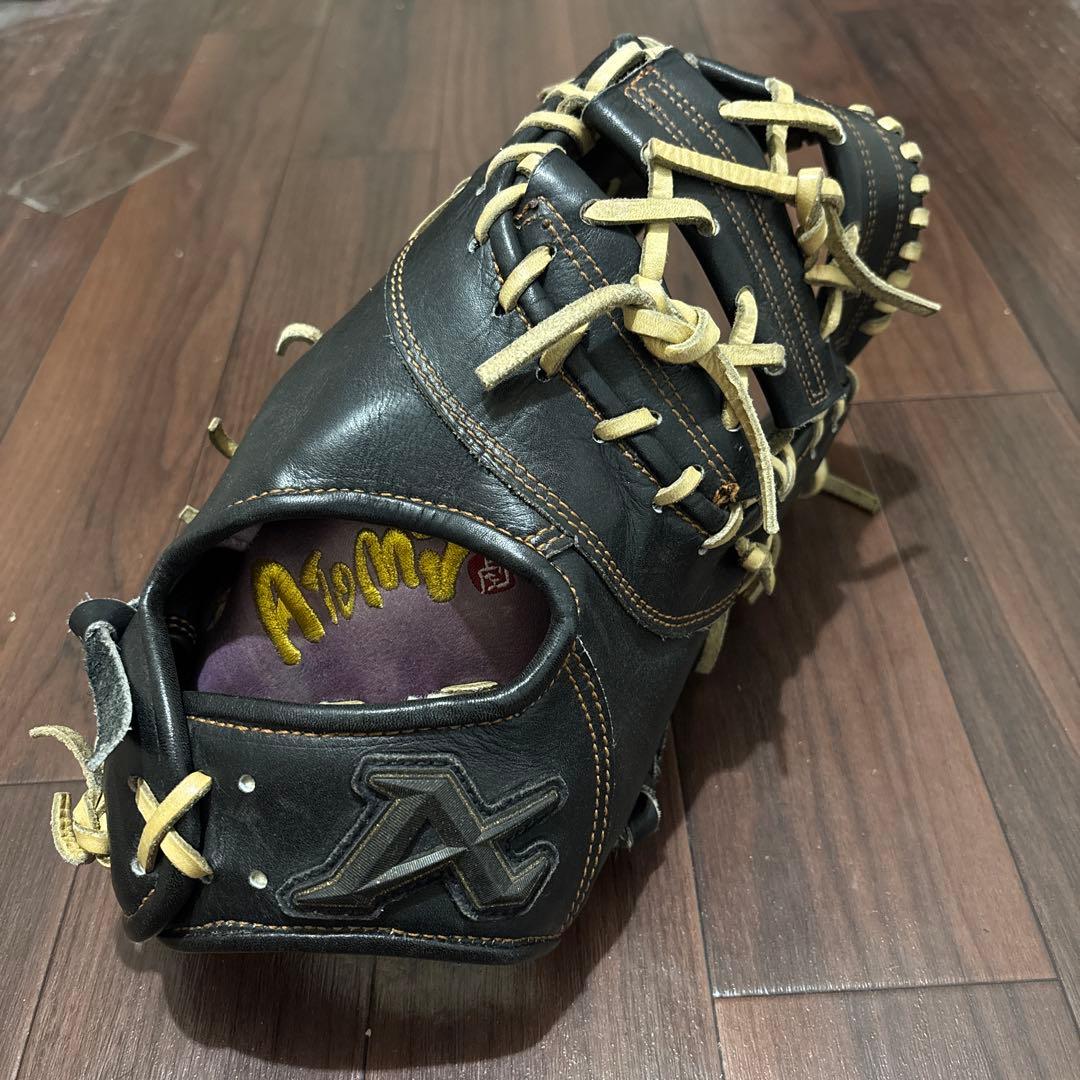 ATOMS 書道家もーちゃんコラボ　硬式ファーストミット ATOMS 書道家もーちゃんコラボ 硬式ファーストミット