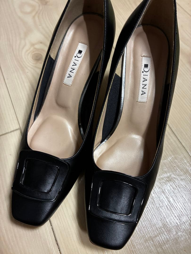 【箱無し美品】DIANA 24.5cm板ヒール パンプス 靴・バッグのダイアナ通販サイト ｜ G15114: シューズ 【dianashoes.com】