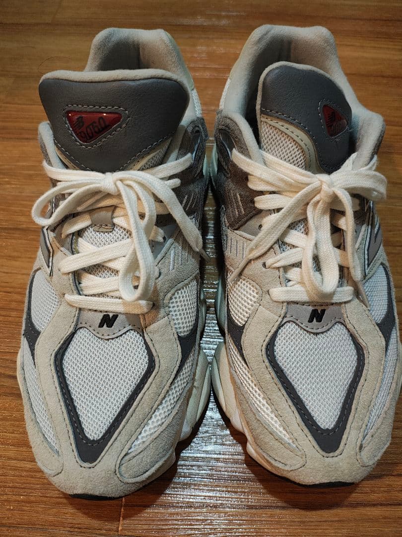 断捨離特価　New Balance 9060 ホワイト/グレー 26.5cm