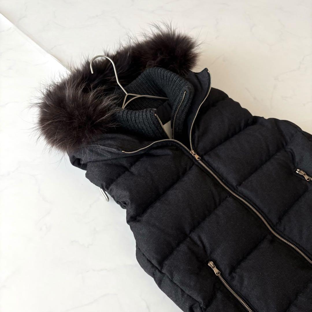 美品✨TATRAS FAGLIA シルク混 ダウンベスト - メルカリ