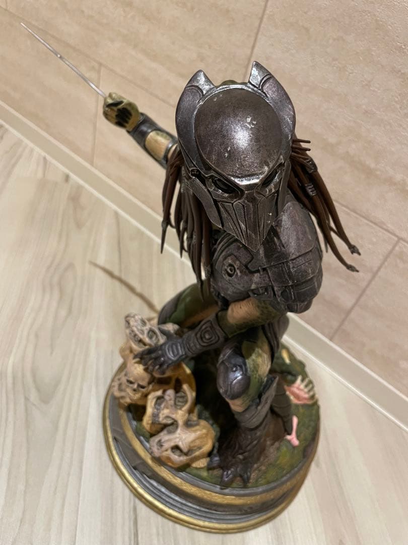 ☆プレデターズファルコナーサイドショウマケット☆スタチュー - メルカリ