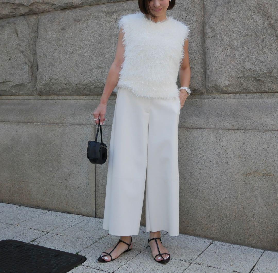 HEVE Funcouture Leather PT white ガウチョパンツ HEVE Funcouture Leather PT white ガウチョパンツ HEVE Funcouture