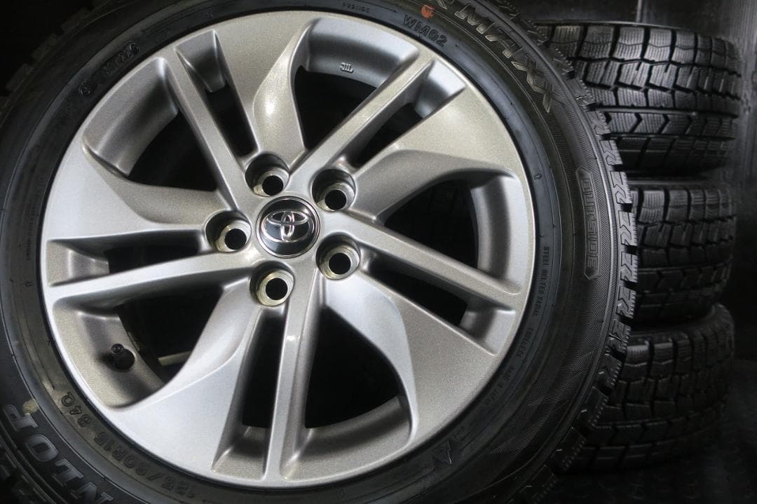 美品 トヨタ純正 170系シエンタ 極上山 国産スタッドレス 185/60R15 楽天市場】スタッドレスタイヤホイール4本セット 185/60R15 シエンタ
