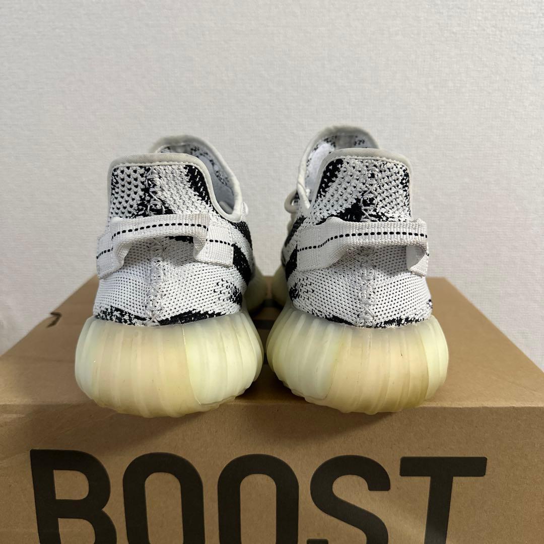 靴 adidas YEEZY Boost 350 V2 \"Zebra\"
