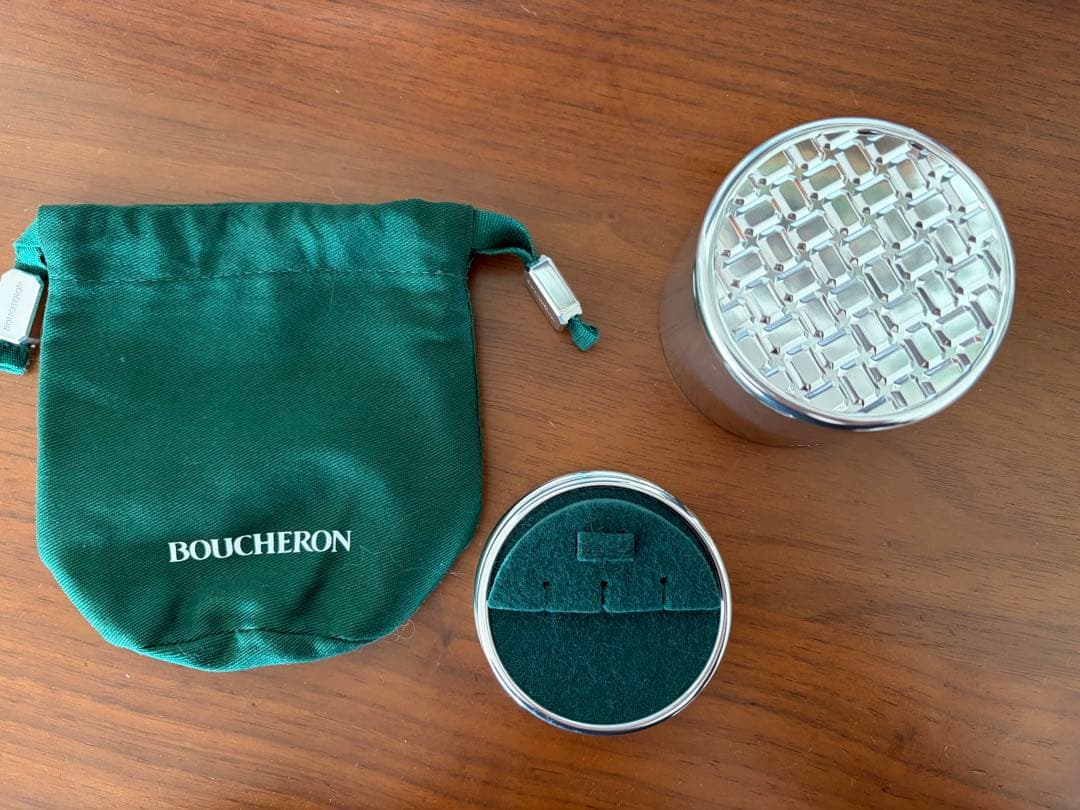 BOUCHERON ブシュロン　ピアスケース BOUCHERON ブシュロン アクセサリーボックス リングケース - メルカリ
