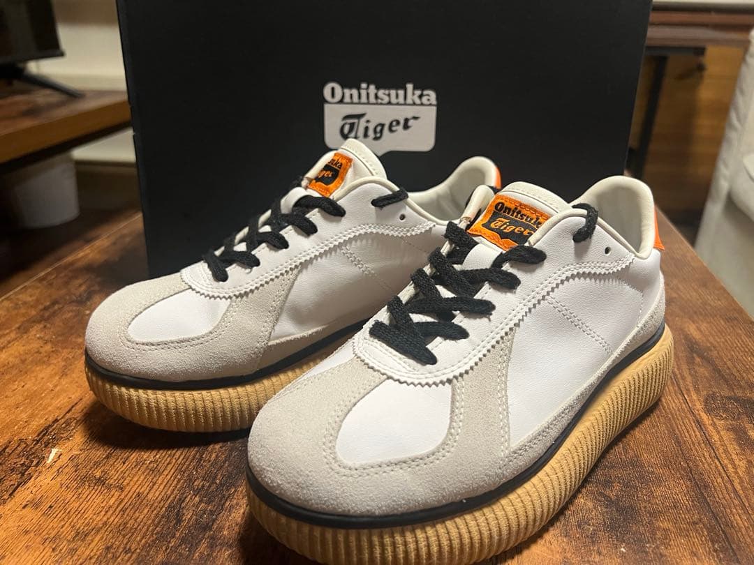 オニツカタイガー デレシティ ハバネロ 23.5 Onitsuka Tiger（オニツカタイガー） スニーカー DELECITY