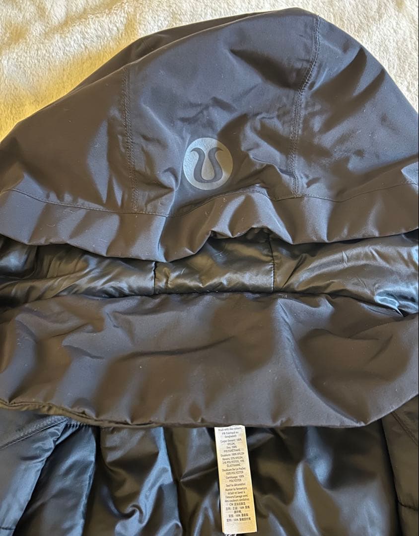 lululemon ルルレモン 防風・撥水中綿ロングコート・ブラック - メルカリ