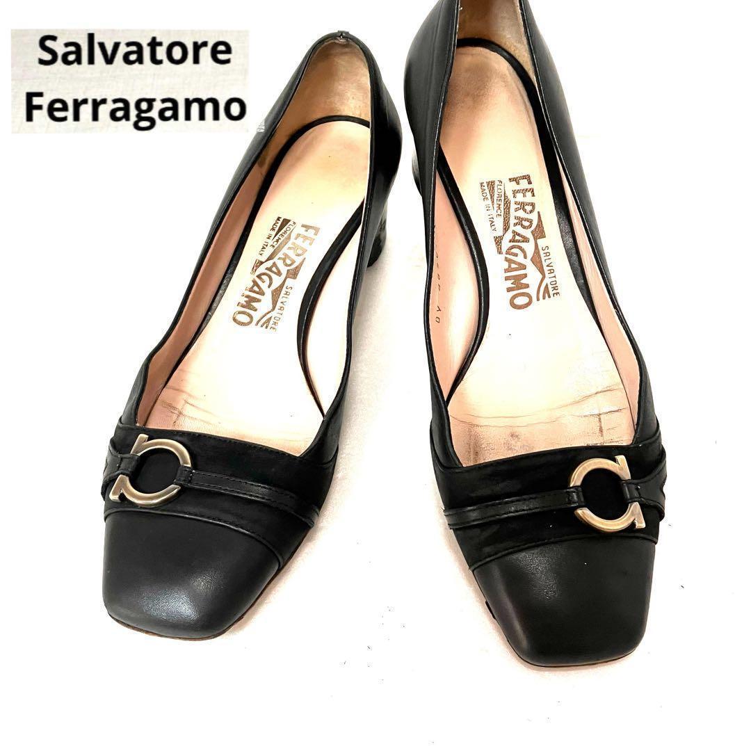 FERRAGAMO フェラガモ ガンチーニパンプス 黒 23.5センチ - メルカリ