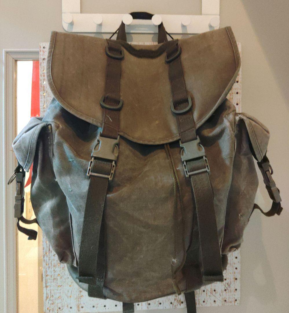 ドイツ軍実物 山岳部隊リュック 90s ヴィンテージ ミリタリー バックパック 60s ドイツ軍実物 山岳部隊 ヴィンテージ キャンバス バックパック