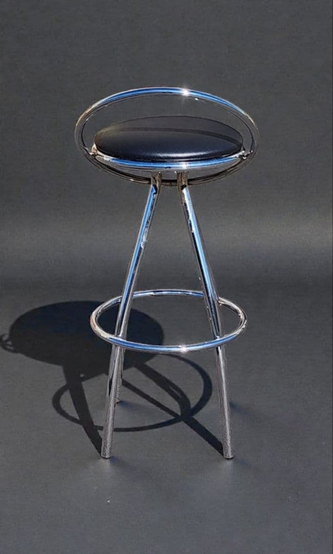 イタリアのデザイナーDolment (ドルメン)クロムメッキのカウンターチェア