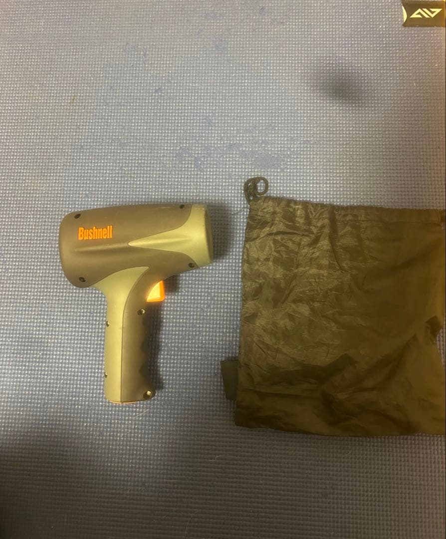 Bushnell Velocity スピードガン 収納袋付き 並行輸入品】ブッシュネル Bushnell ベロシティ スピードガン ブラック