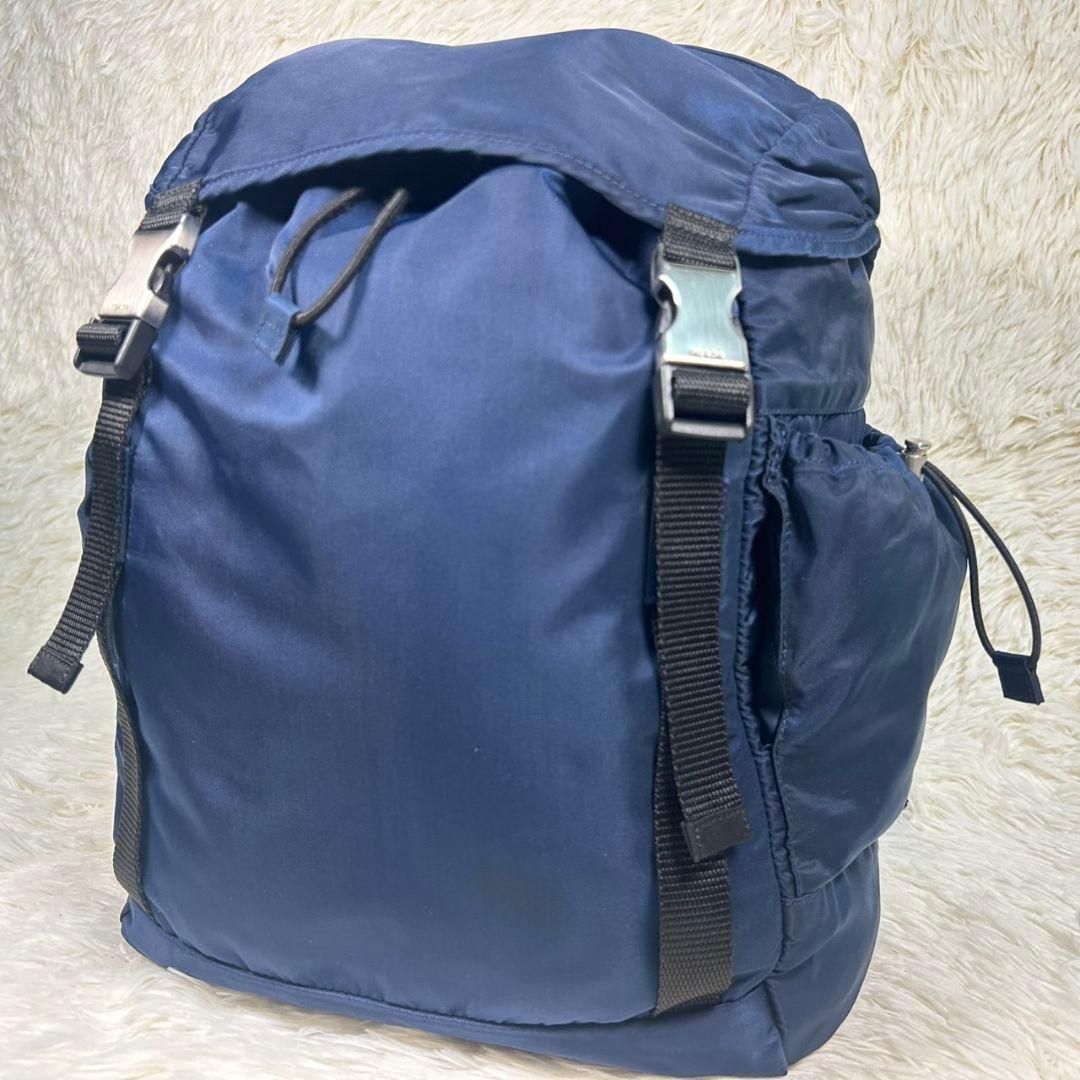 極美品✨ PRADA 三角ロゴプレート リュック バックパック 大容量