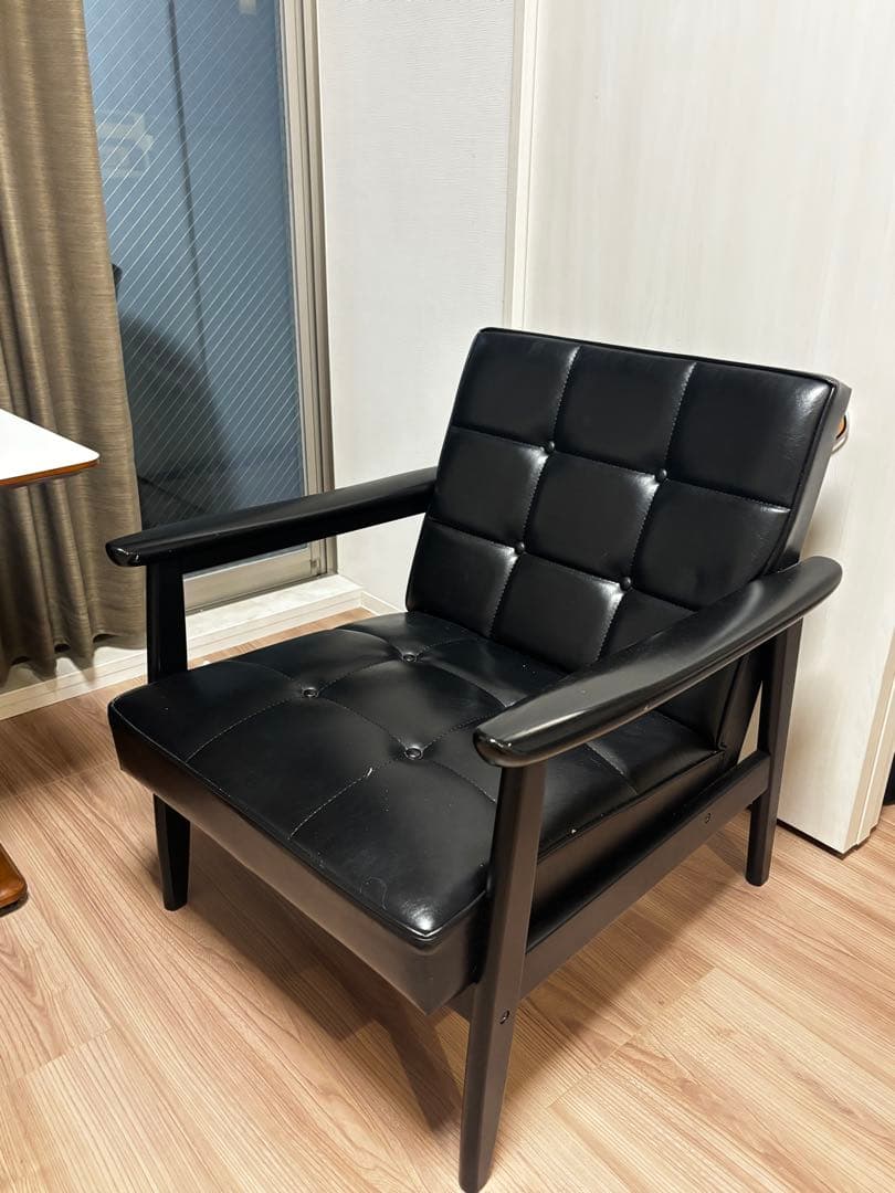 【美品】カリモク60 kチェア ブラックブラック カリモク60 Kチェア 2シーター ブラックブラック［W36143BB