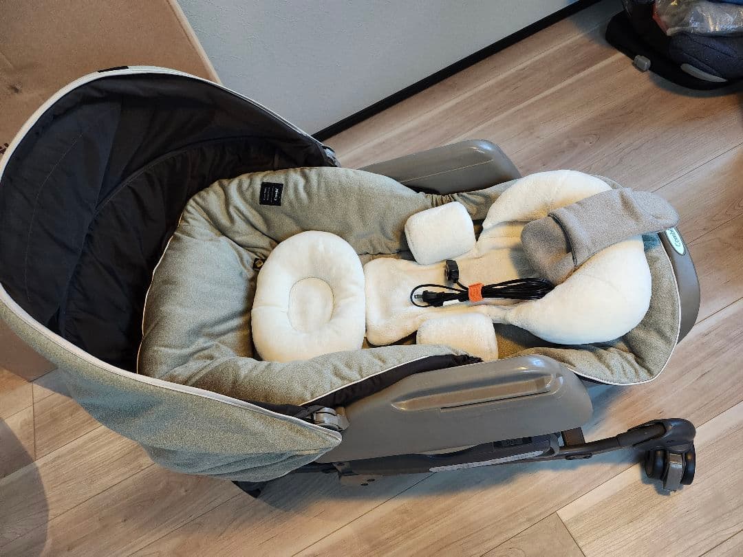 12月12日までネムリラ AUTO SWING BEDi 　おやすみドーム EG コンビ ホワイトレーベル ネムリラ AUTO SWING BEDi おやすみドーム EG