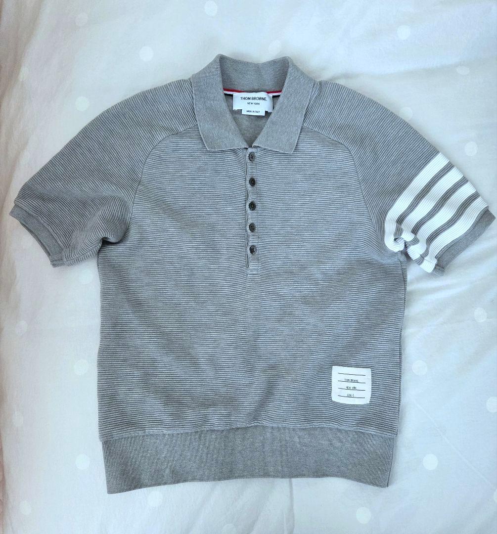 美品THOM BROWNE トムブラウン ポロシャツ THOM BROWNE(トムブラウン) ポロシャツ(メンズ) - ブランド通販のBUYMA