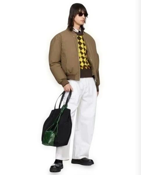 一度使用【定価30】BOTTEGA VENETA トートバック人と被らない！