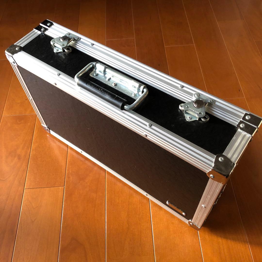 ARMOR アルモアPS-3C ギター エフェクターケース 最近の製作例 – ARMOR / PS-3C – | ギターのレシピ