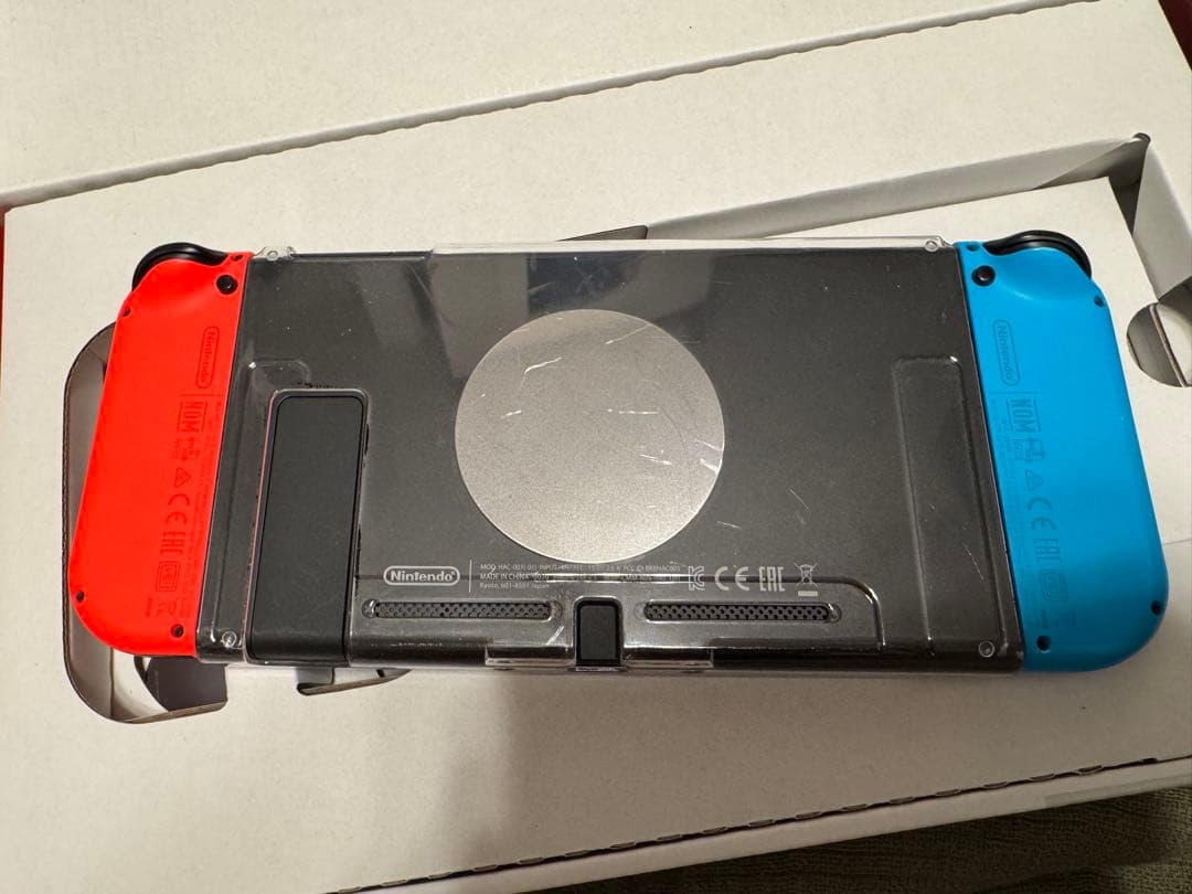 Nintendo Switch 本体［ネオンブルー・ネオンレッド］+ 付属品