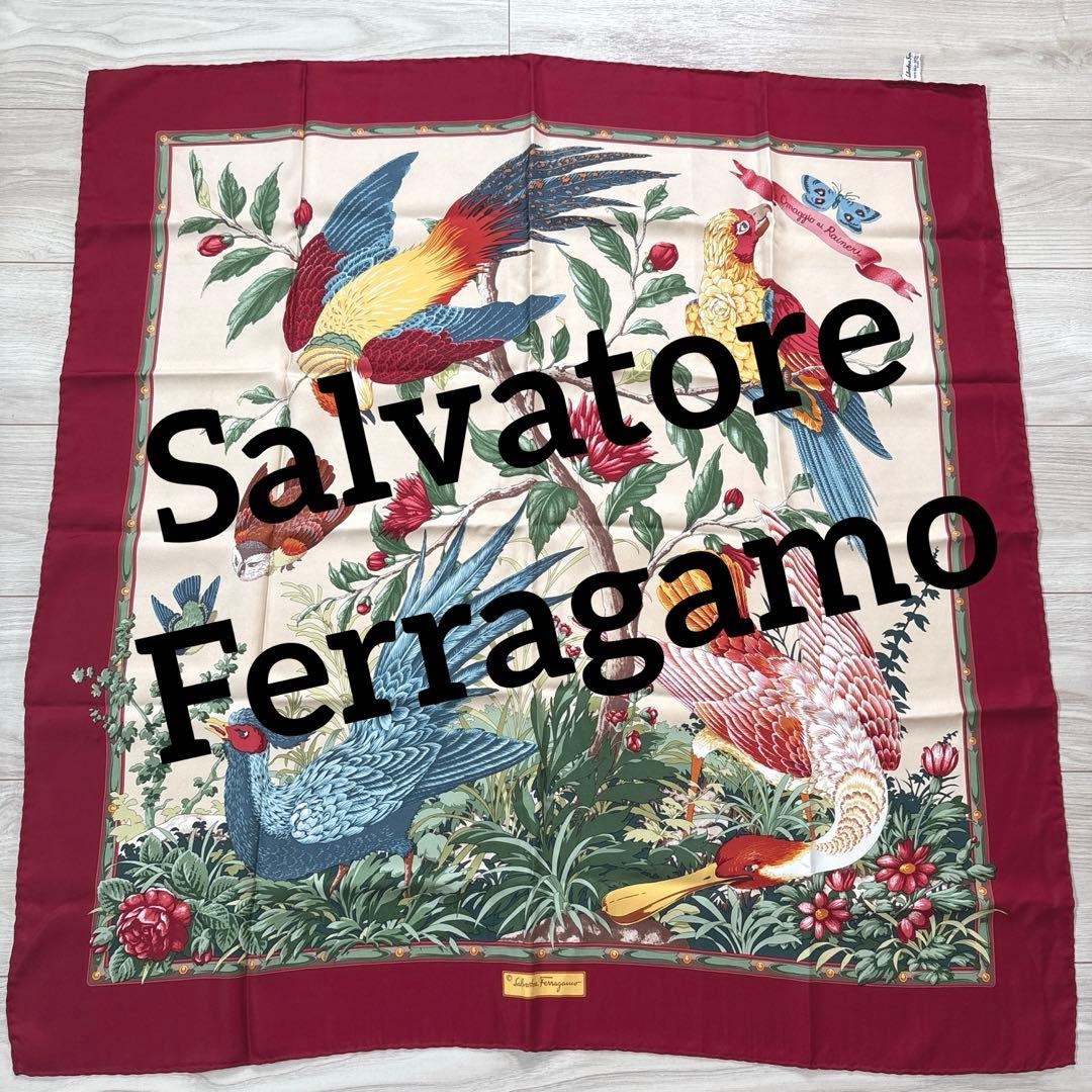 Ferragamo サルヴァトーレフェラガモ 大判スカーフ シルク製 動物柄