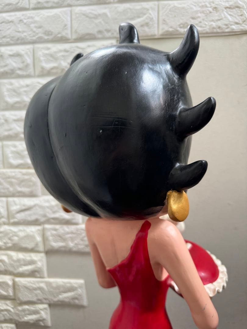 ベティちゃん 等身大 フィギュア - メルカリ