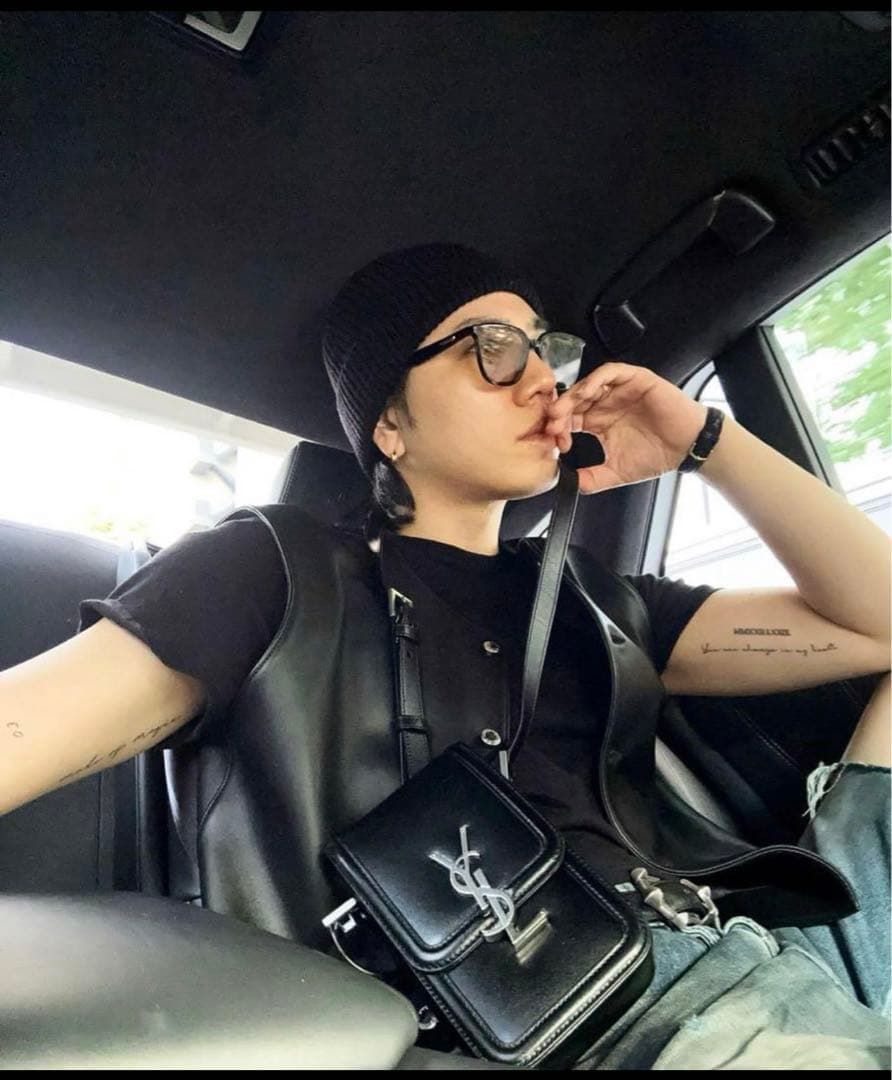 登坂広臣着用 マルジェラニット帽 - メルカリ