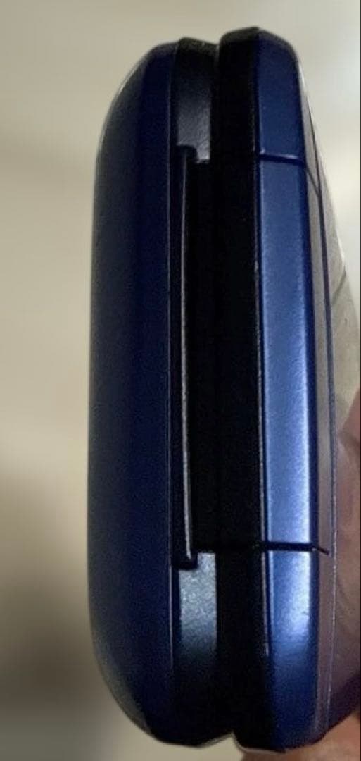 au京セラ KYOCERA GRATINA KYF39 紺碧 ガラホ ガラケー - メルカリ