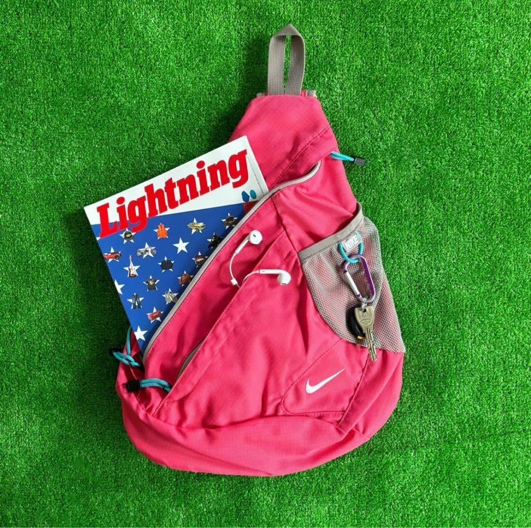 バッグ 00s NIKE one shoulder bag y2k Y2K】00s Nike スリングバッグ ワンショルダーバッグ ナイキ - メルカリ