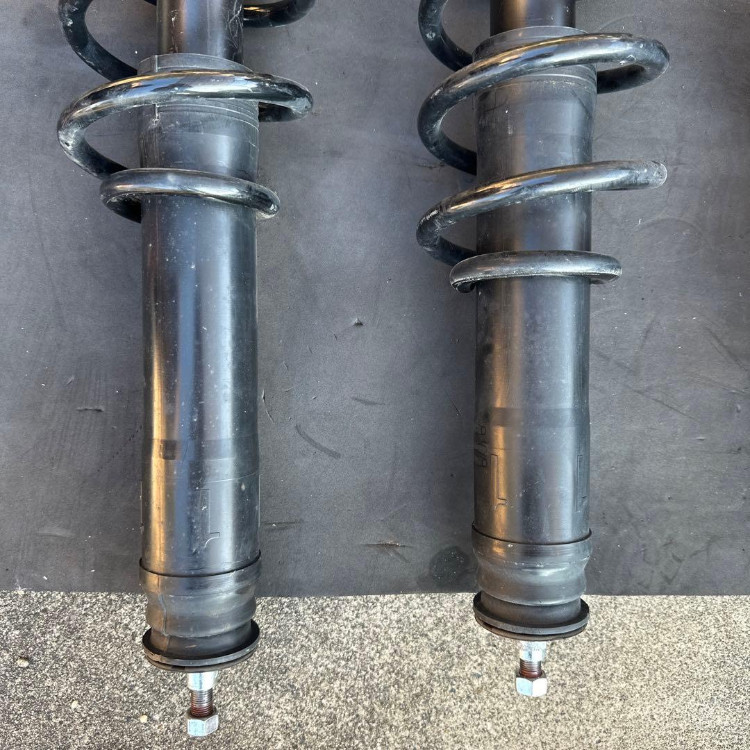 30プリウス後期 純正 サスペンション - メルカリ