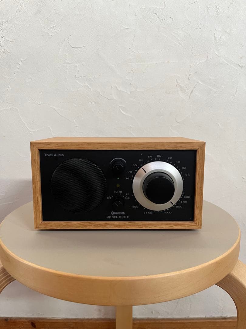 美品 Tivoli Audio MODEL ONE BT Bluetooth対応 Tivoli Audio（チボリ・オーディオ） オーディオ スピーカー チボリ