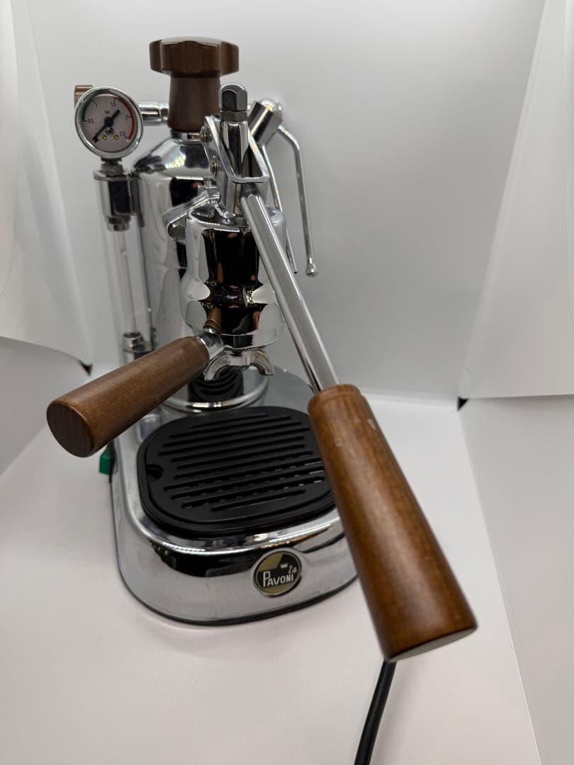 Pavoni 『プロフェッショナル PLH レーニョ』エスプレッソマシン pl_top.jpg