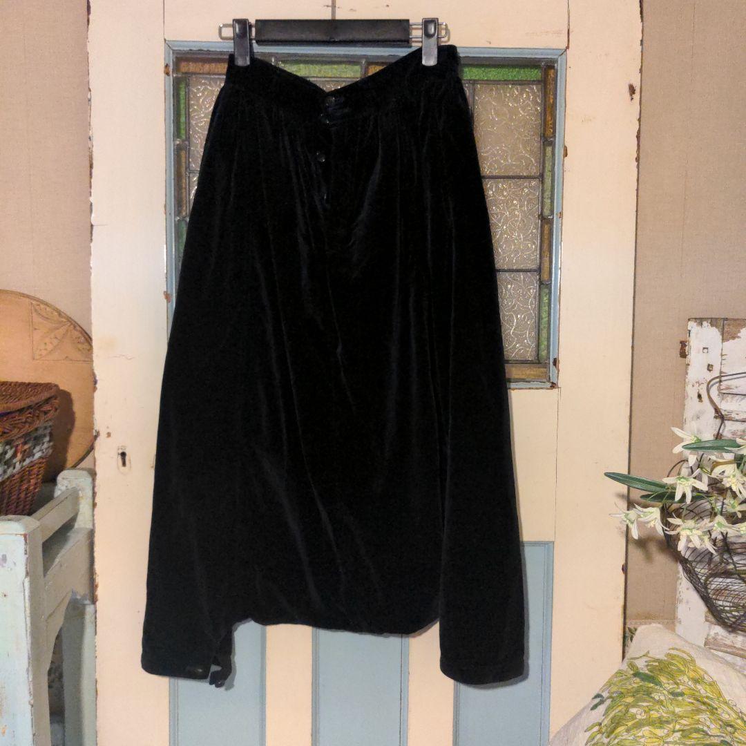 コムデギャルソン黒　スカートの様なサルエルパンツ COMME des GARCONS（コムデギャルソン） エステル変形サルエルパンツ