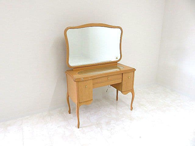 美品　IDC大塚家具　大松　最高級バーズアイメープルロココ様式ドレッサー　　姿見
