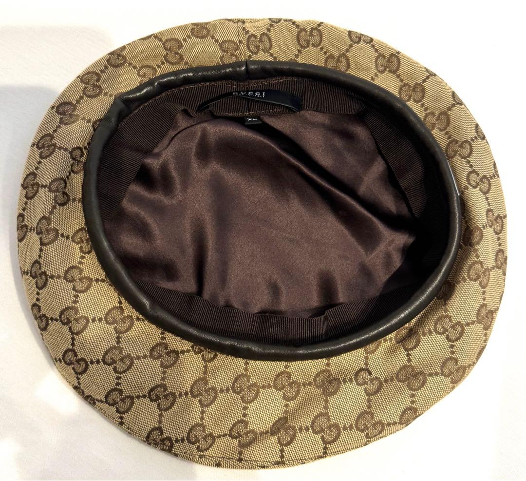 《美品》GUCCI ロゴ柄ベレー帽