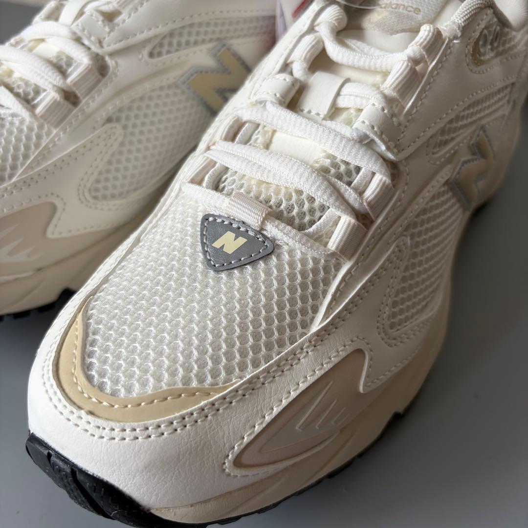 【新品未使用】 ニューバランス スニーカー ML725 クリーム 26.0cm