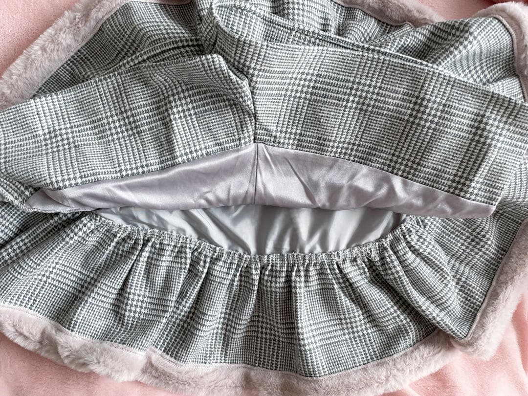 pium ピウム ファー付きティアードミニスカート グレーチェック