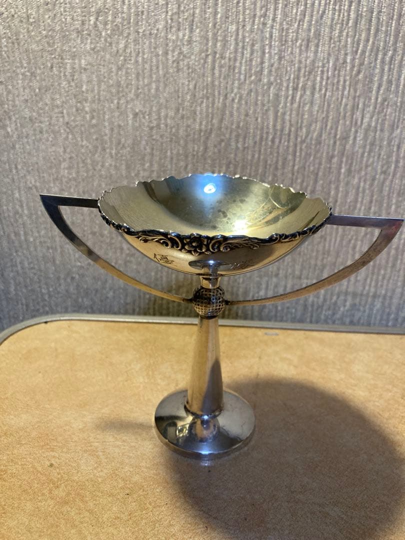 シルバー（純銀）優勝カップ 銀製品 ゴルフ用 優勝カップ NS-1162ABCD 高さ300mm～130mm【プレート