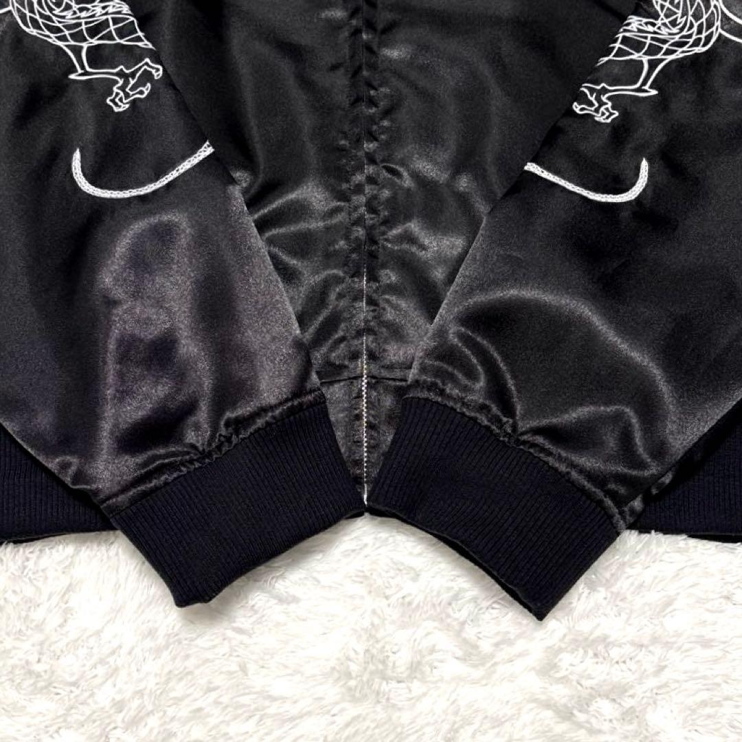 新品✨ブラックアイパッチ スカジャン ドラゴン 龍 刺繍 サテン 光沢