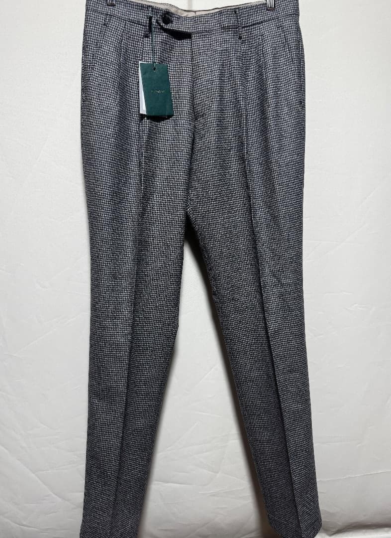 ベルウィッチ TOMY トミー トラウザーパンツ 今季 サイズ48 新品 本物 BERWICH - ベルウィッチ TOMY トミー トラウザーパンツ 秋冬 サイズ48