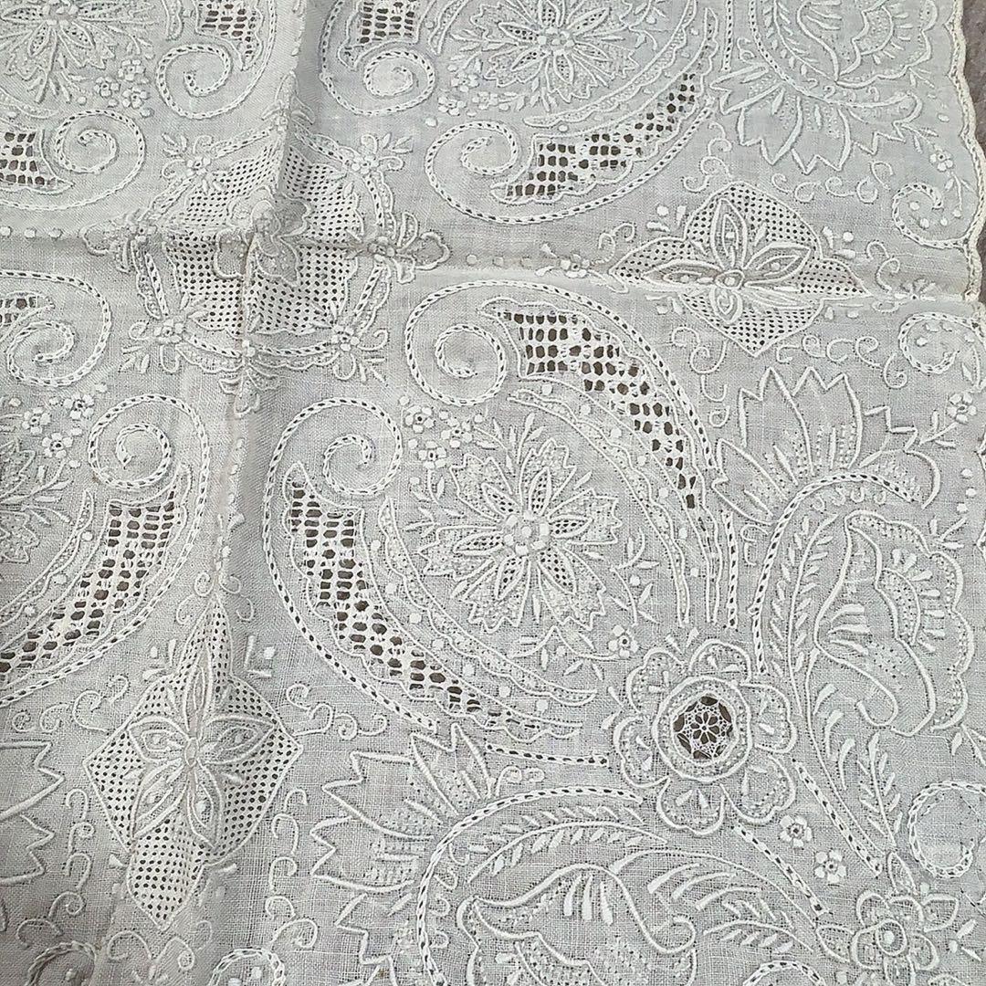 スワトウ刺繍 レースハンカチ 汕頭 総刺繍 - メルカリ